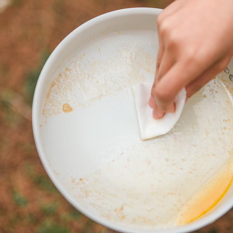 Naturehike hliníková sada nádobí s keramickou vrstvou pro 3-4 osoby - 1138g